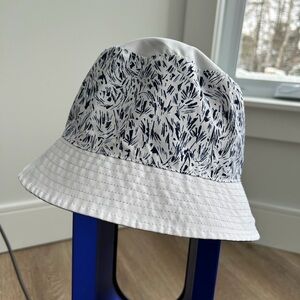 Nike Double Sided Bucket Hat